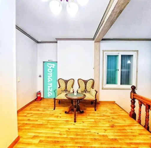 Bonanza Apartment *